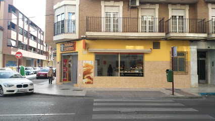 Foto de Panaderia Confiteria La Mancha