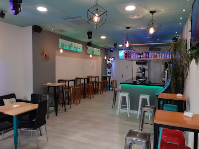NOVO Café Cocktails Bar