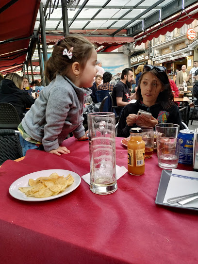 Canela Pasteleria Cafeteria