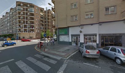Pastelería, panadería. La Cigüeña.