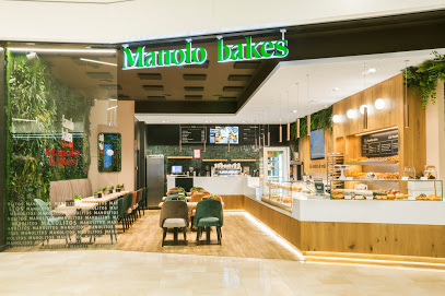 Manolo Bakes
