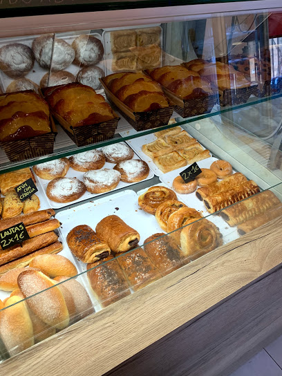Panadería "El Rojo"
