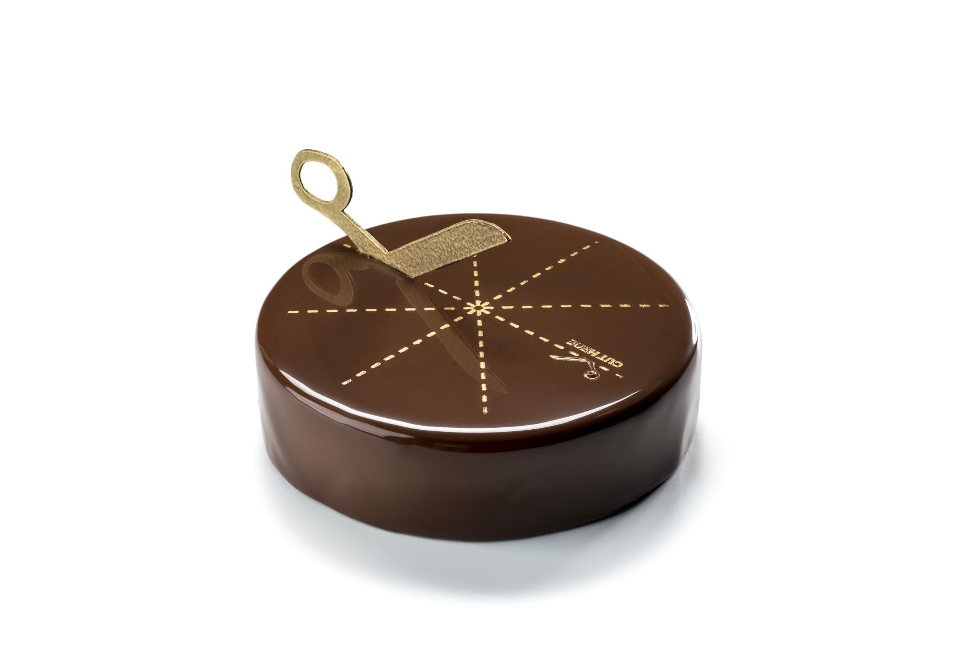 La original tarta Sacher que Enric Monzonis elabora en Cacao Barry