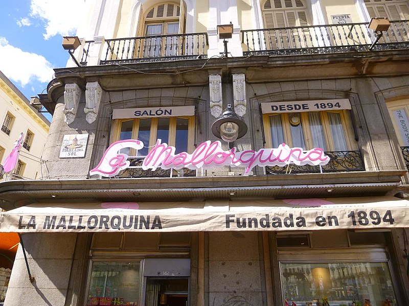 La Mallorquina, pastelería emblemática de Madrid