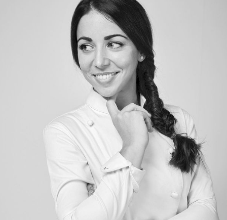 Joanna Artieda es una de las maestras pasteleras que más despunta en nuestro país