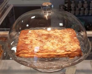 Torta de San Isidro, de Pastelería Ascaso 