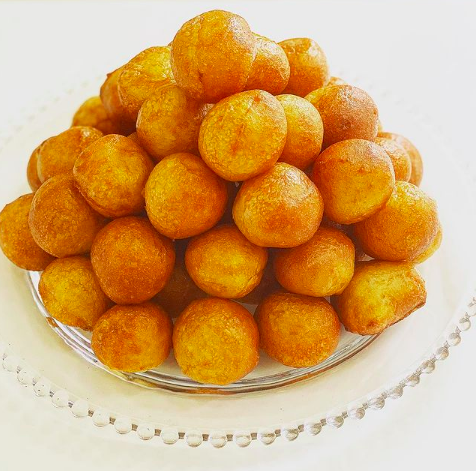 Buñuelos, dulces fritos típicos de la Cuaresma y de Todos los Santos